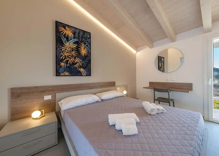 Apartmentsgarda - Residenza Dunamis Deluxe Apartamento