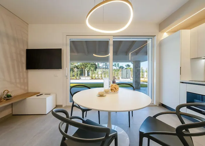 Apartmentsgarda - Residenza Dunamis Deluxe Apartamento Pacengo Di Lazise